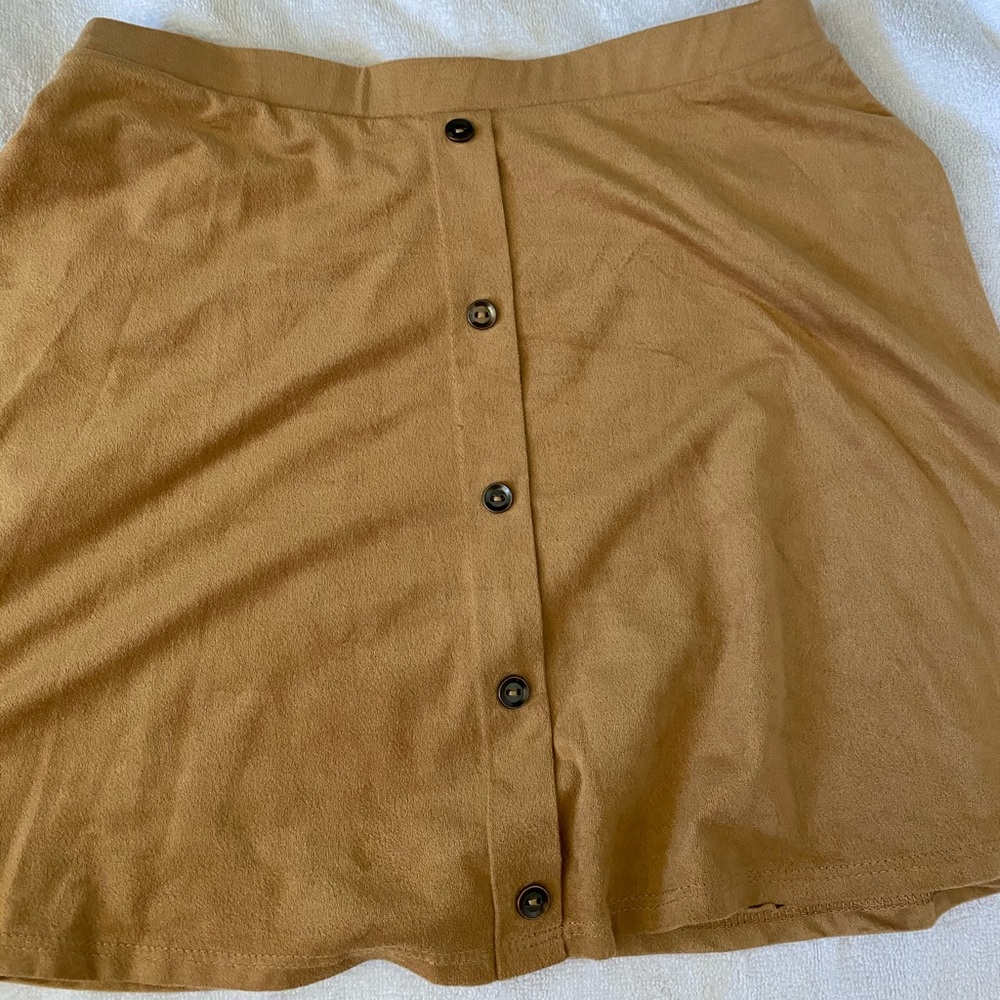 creme skirt